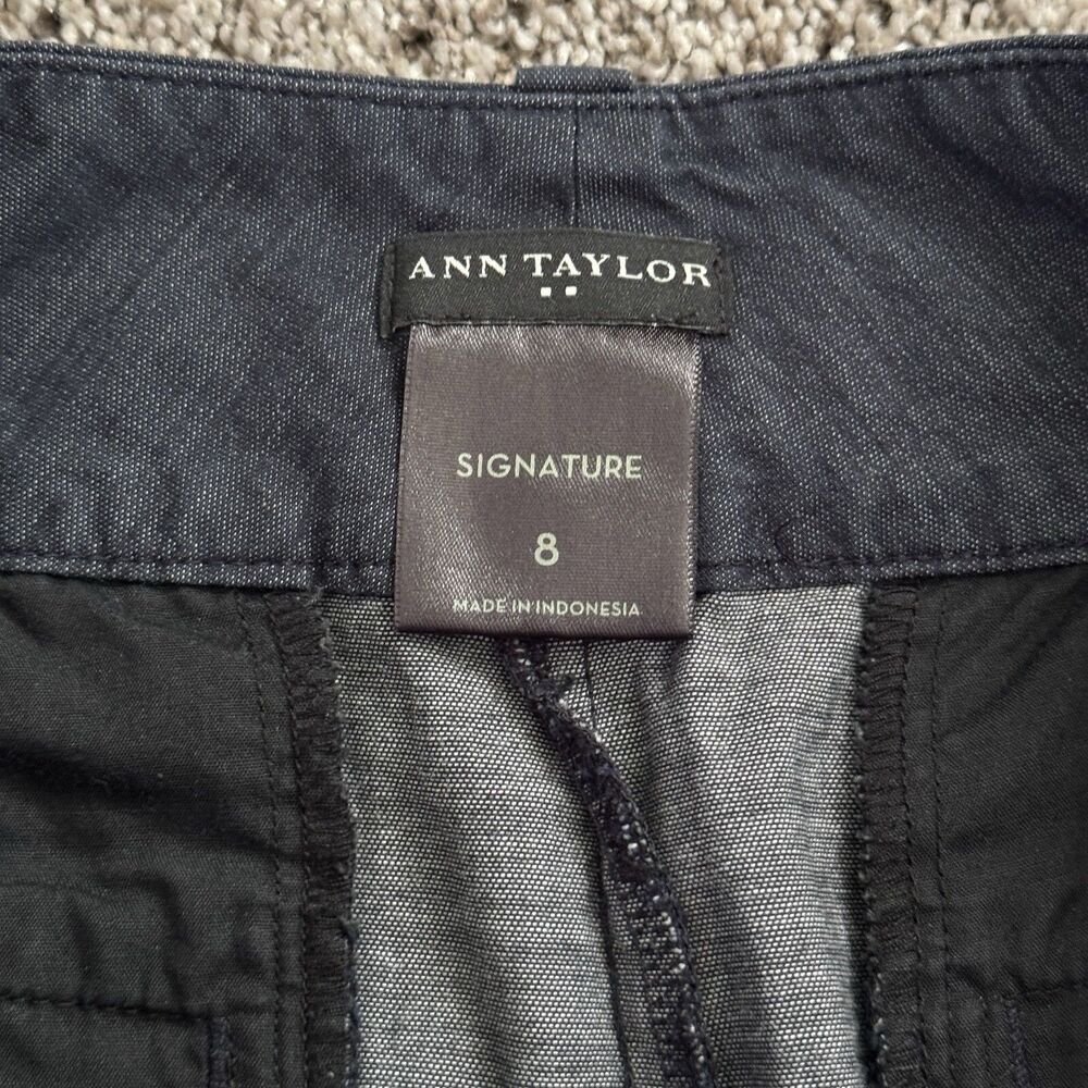 ANN TAYLOR Signature Chino Flat Front Mid Rise Shorts Size 8 Inseam 4.25” - Picture 2 of 8